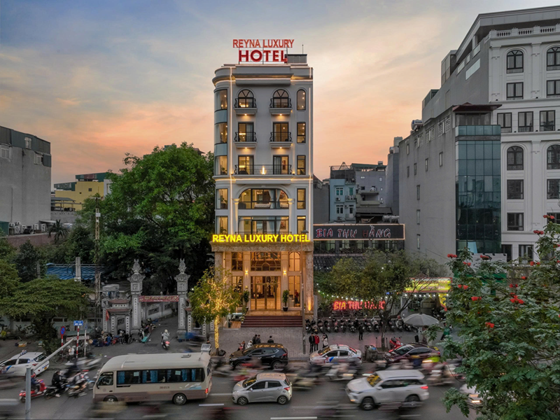 14Reynahotel